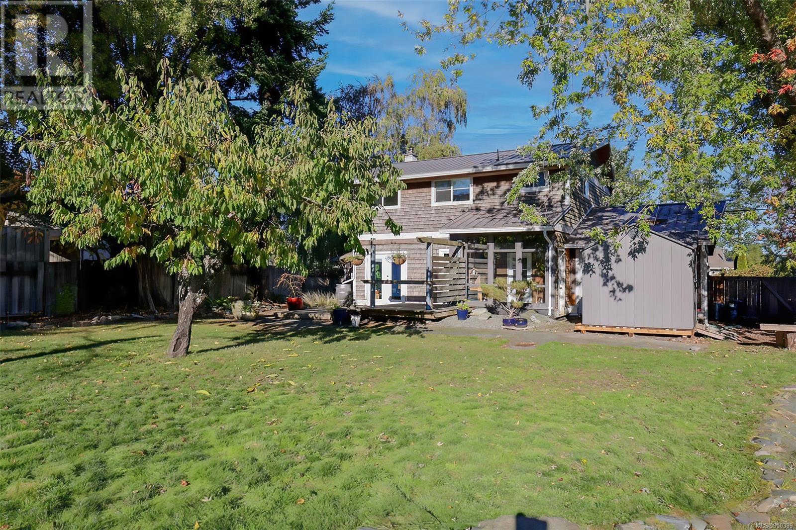 485 6th Ave, Campbell River, British Columbia  V9W 3Z4 - Photo 11 - 950399