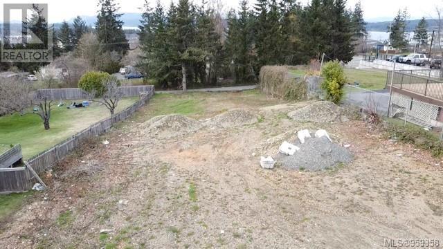 660 8th Ave, Campbell River, British Columbia  V9W 4A8 - Photo 3 - 959358