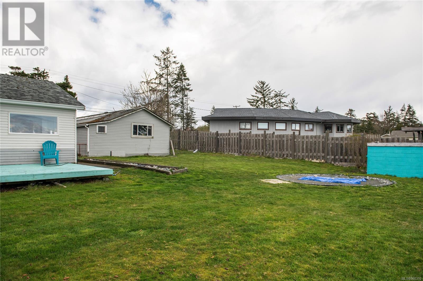 3813 Island Hwy S, Campbell River, British Columbia  V9H 1M4 - Photo 10 - 960310